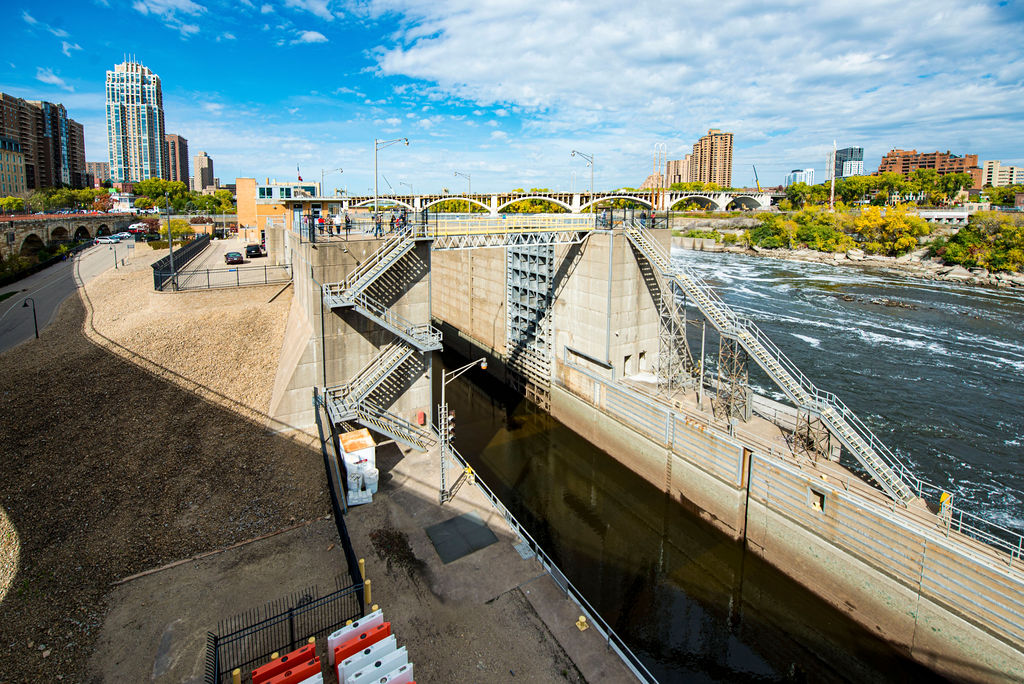 Nobody wants to buy the St. Anthony lock and dam near downtown Minneapolis